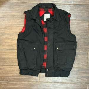Vintage Expeditions Vest Mens medium Black flannel Lined Hunting cargo Pocket